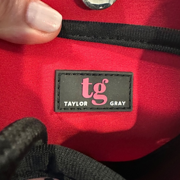 Taylor Gray leopard neoprene expandable tote - Picture 5 of 6